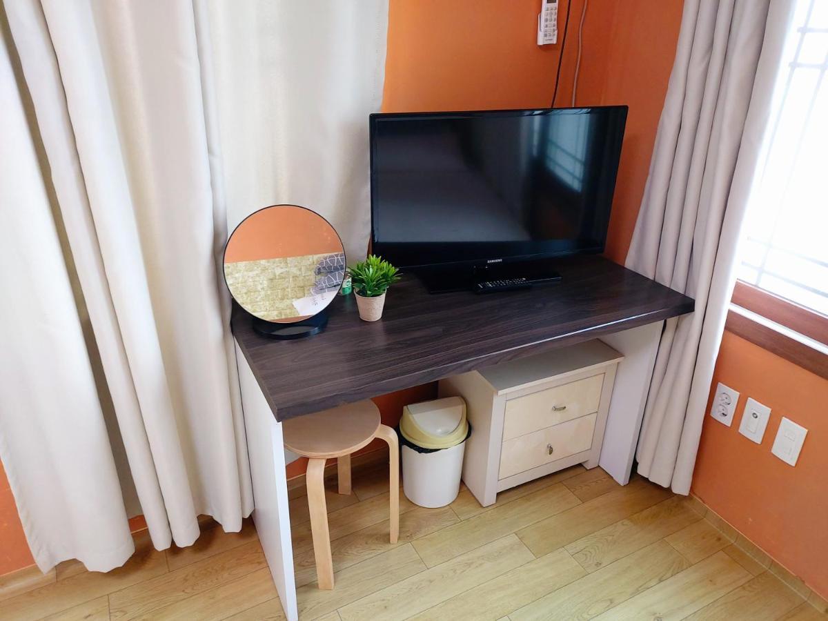 Feeling Good House Hotell Jeju Exteriör bild