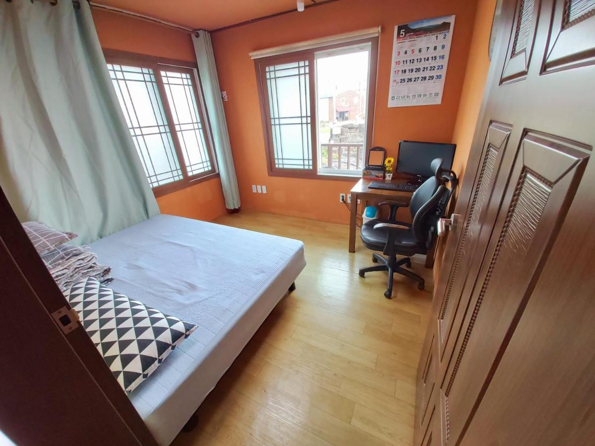 Feeling Good House Hotell Jeju Exteriör bild