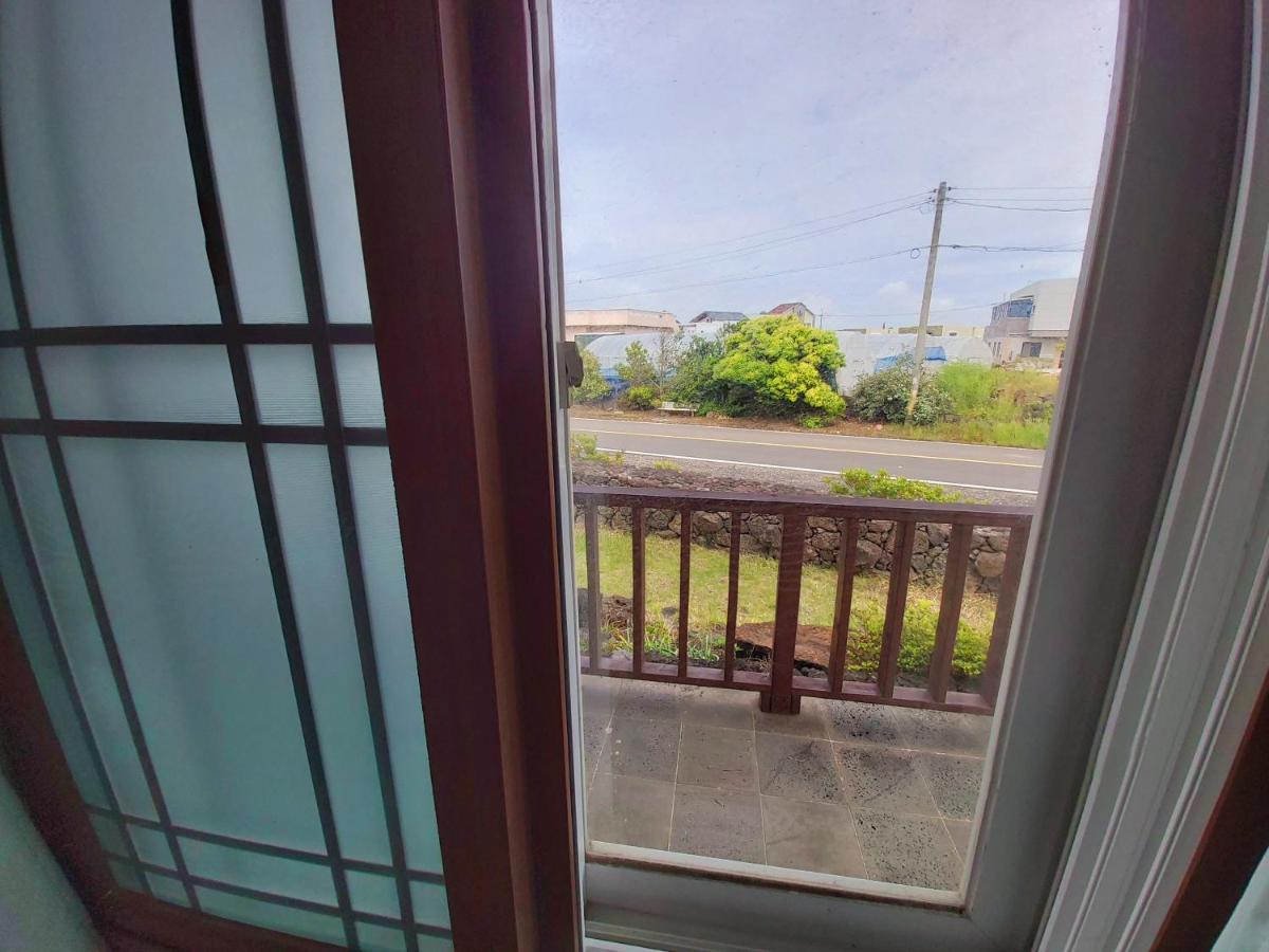 Feeling Good House Hotell Jeju Exteriör bild